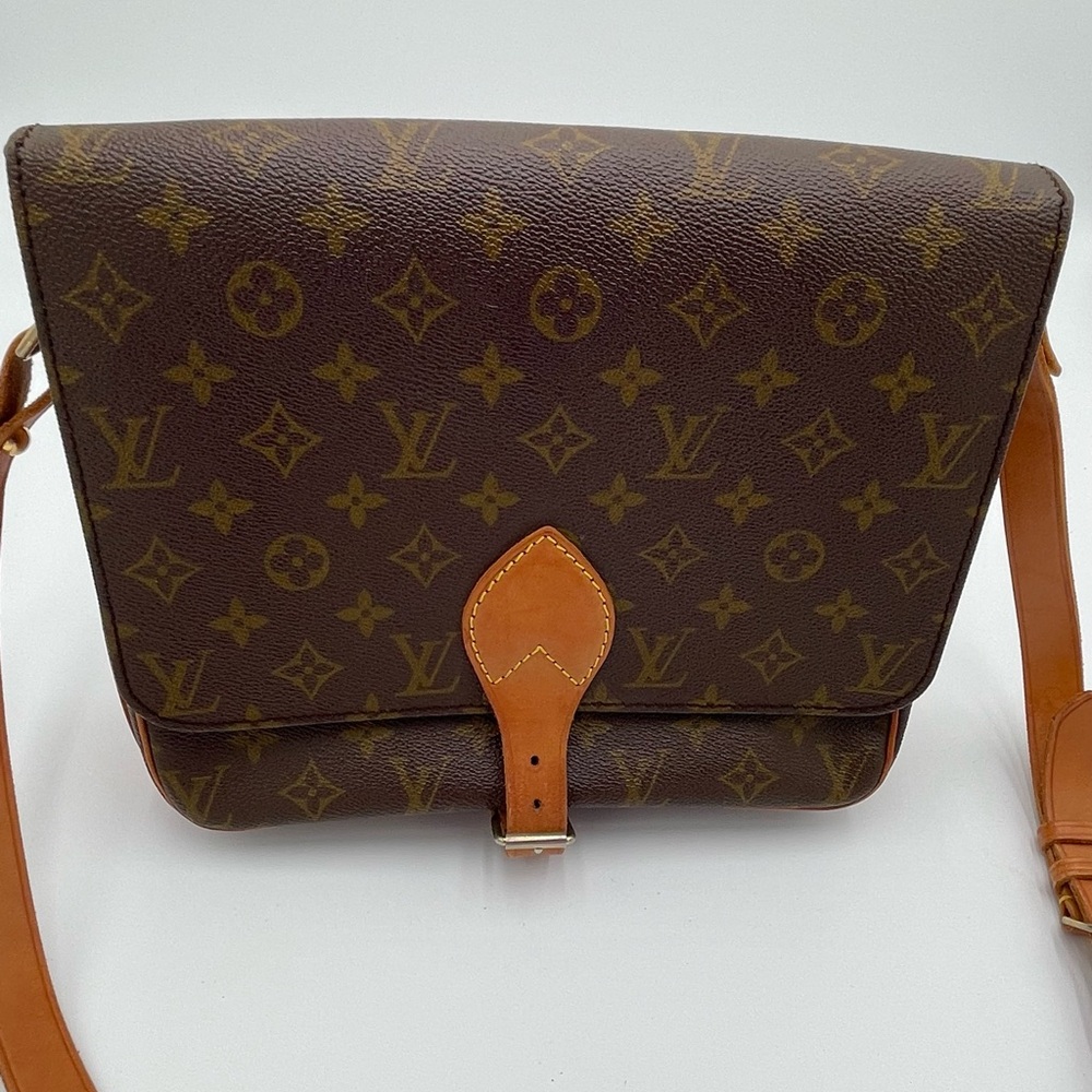 Louis Vuitton-cartouchiere-handbag-monogram-canvas-gm